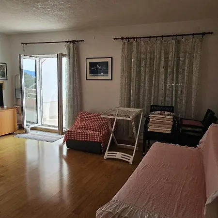 Apartment 3