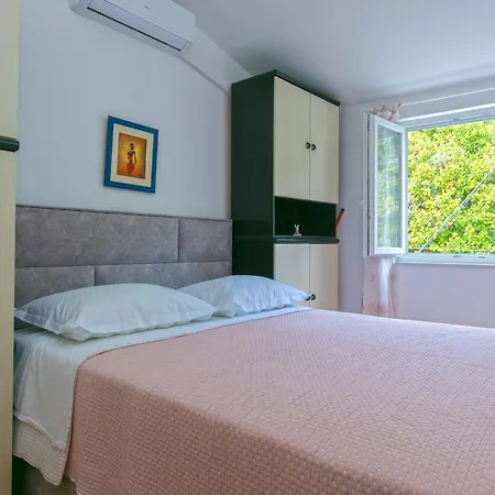 Apartment 3