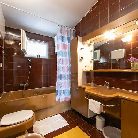 3 Apartment