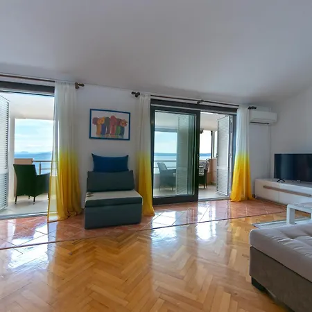 3 Apartment