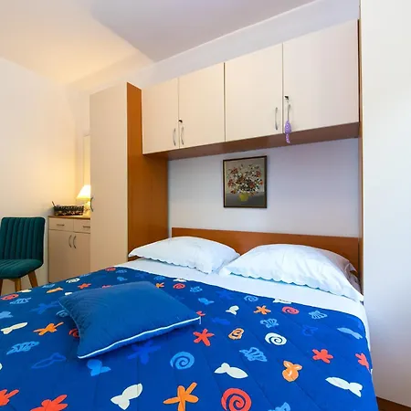 Apartment 3 Podgora