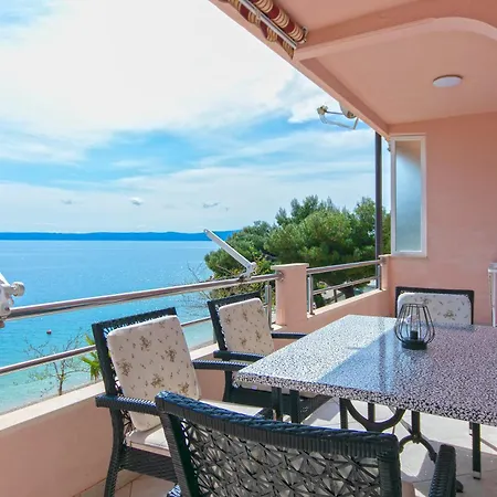 3 Apartment Podgora